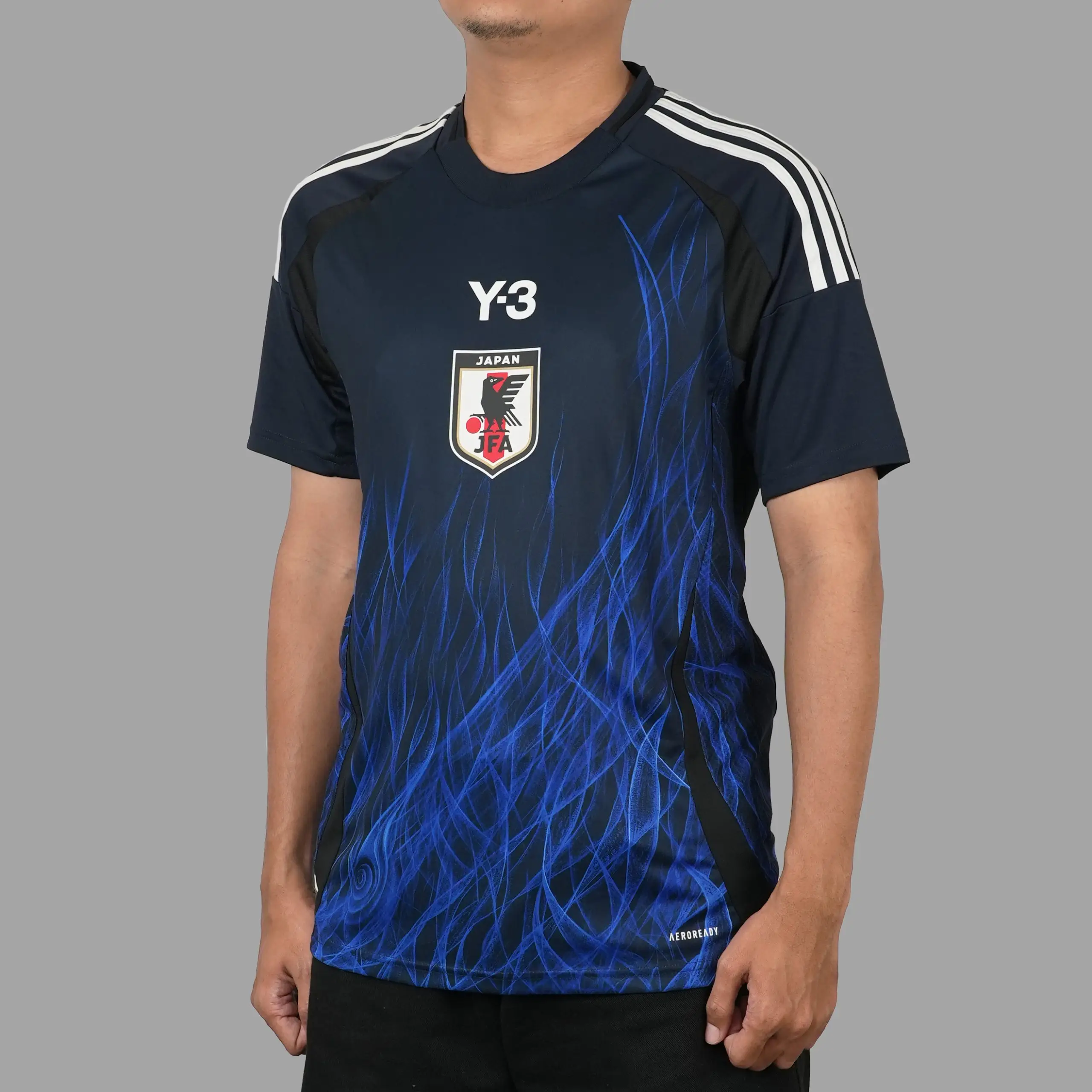 Cara menyetrika jersey tanpa merusak